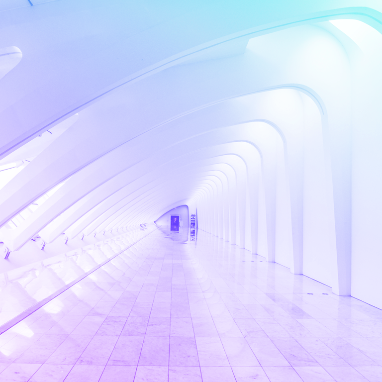 túnel com a vista para a saída de forma que se cria uma perspectiva de profundidade representando as tendências do RH